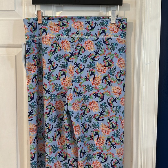 NWT Southwind Apparel Nylon & Spandex Tossed Anchor Wide Leg Palazzo Pants - Picture 2 of 9